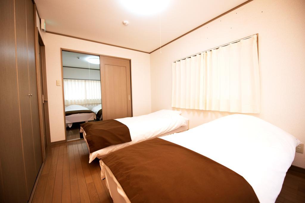 Terrace + House Bentencho Ōsaka Extérieur photo