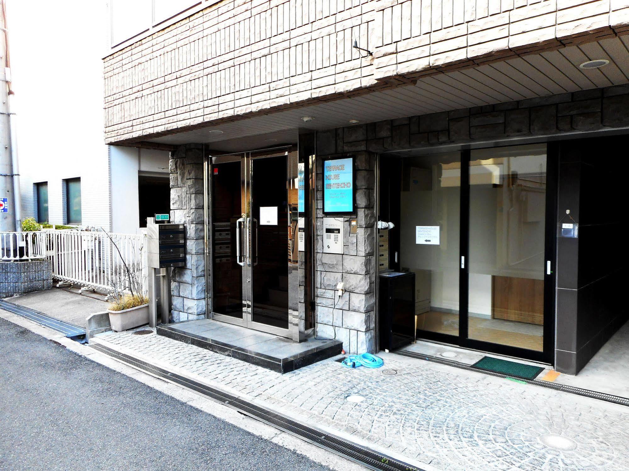 Terrace + House Bentencho Ōsaka Extérieur photo