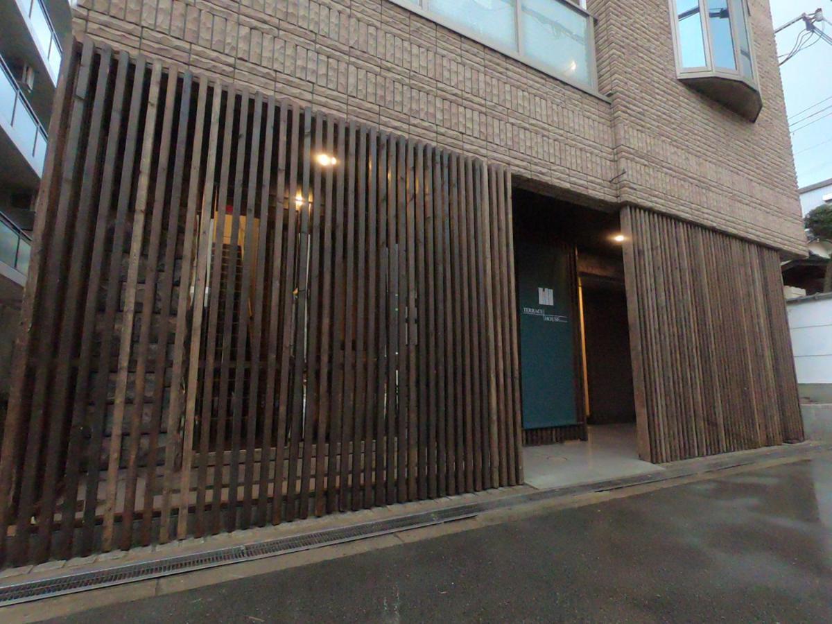 Terrace + House Bentencho Ōsaka Extérieur photo